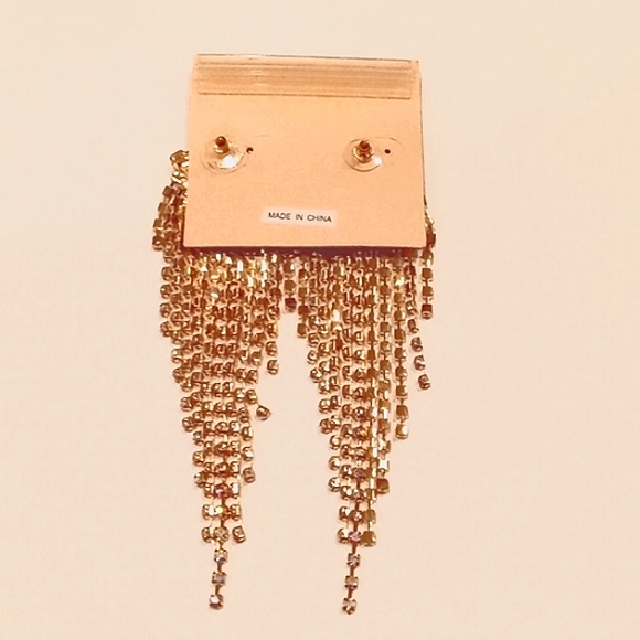 📀 C&C Iridescent Chandelier Cascade Rhinestone Earrings NEW! - Picture 5 of 12